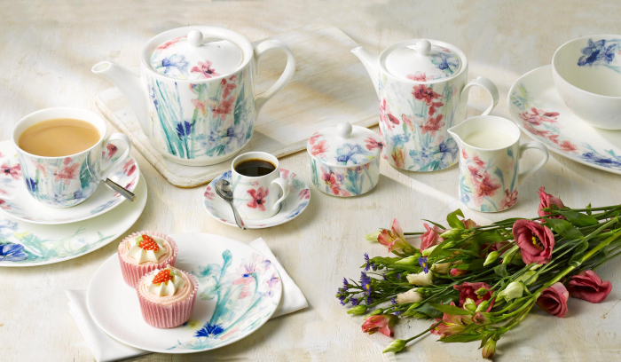 Mugs, Cups & Saucers  Highgrove Shop & Gardens