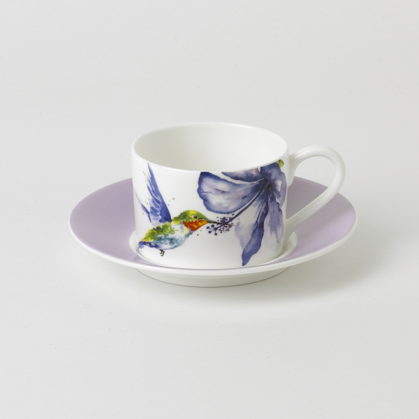 Hummingbird Drinking Teacup and Saucer Set